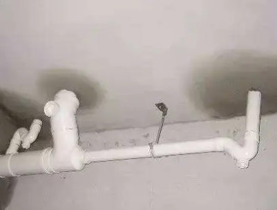 景东卫生间测漏水的几种情景